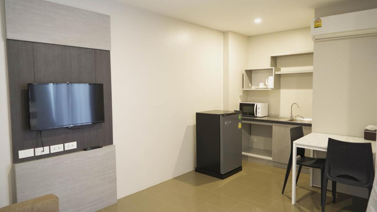 Roomquest Bangkok Sukhumvit 107 Samut Prakan Exterior foto