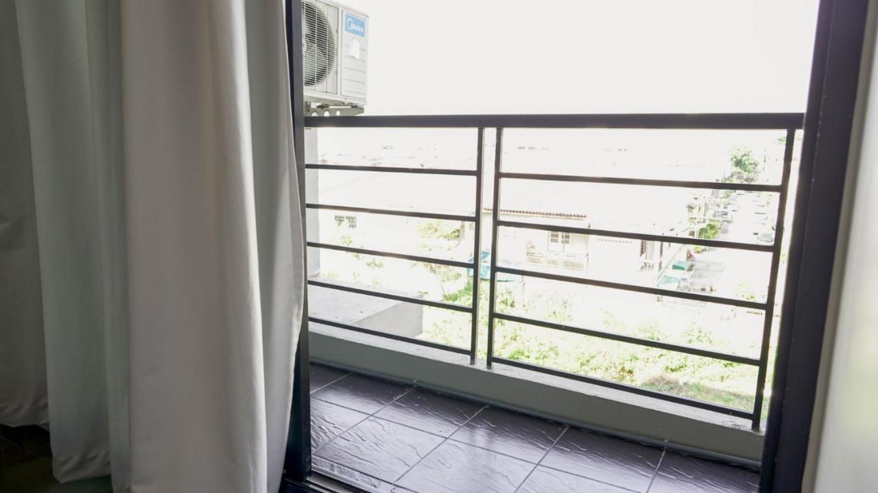 Roomquest Bangkok Sukhumvit 107 Samut Prakan Exterior foto