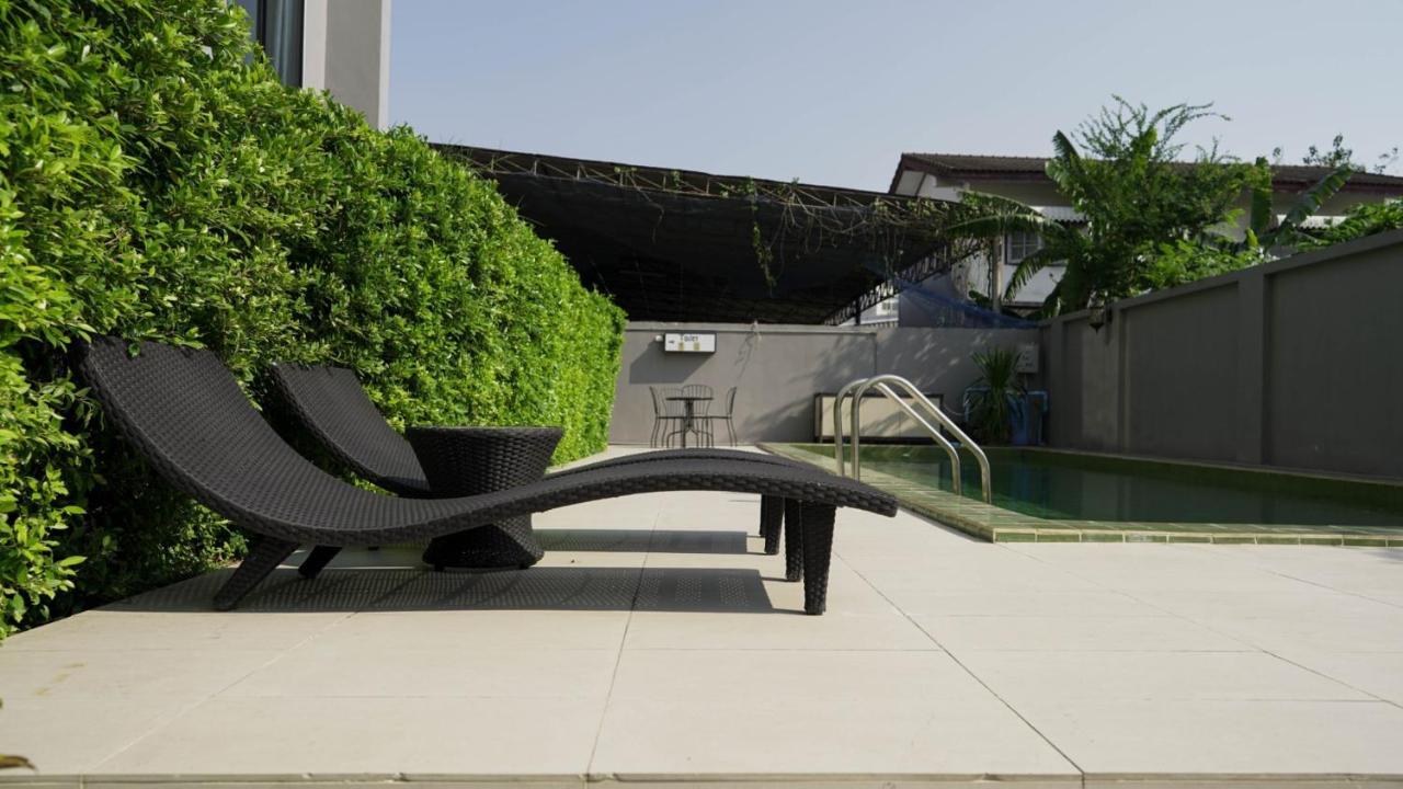 Roomquest Bangkok Sukhumvit 107 Samut Prakan Exterior foto