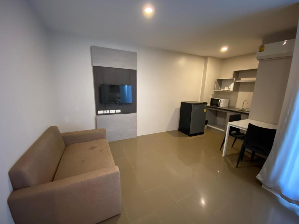 Roomquest Bangkok Sukhumvit 107 Samut Prakan Exterior foto