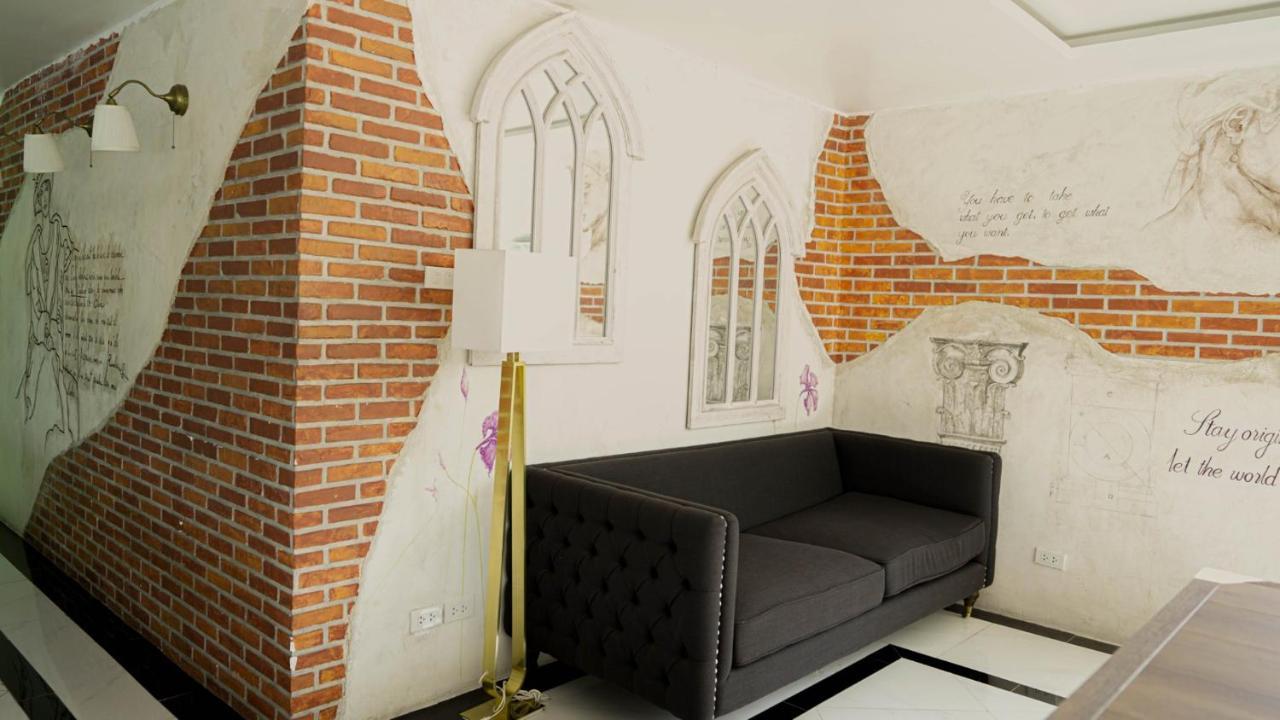 Roomquest Bangkok Sukhumvit 107 Samut Prakan Exterior foto