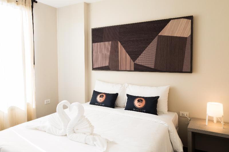 Roomquest Bangkok Sukhumvit 107 Samut Prakan Quarto foto