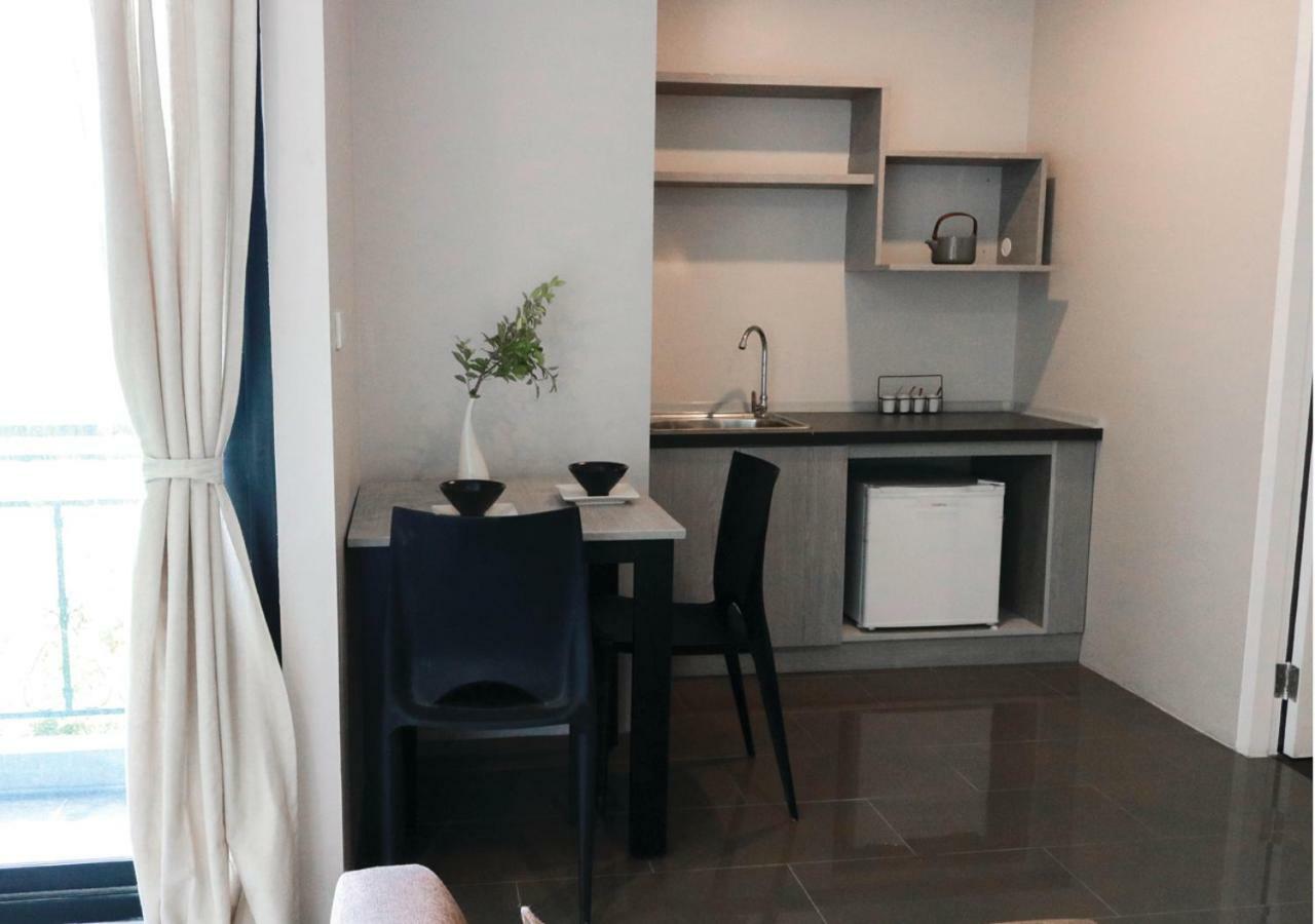 Roomquest Bangkok Sukhumvit 107 Samut Prakan Exterior foto