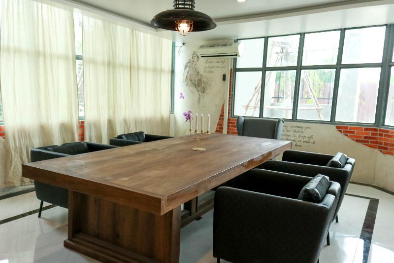 Roomquest Bangkok Sukhumvit 107 Samut Prakan Exterior foto