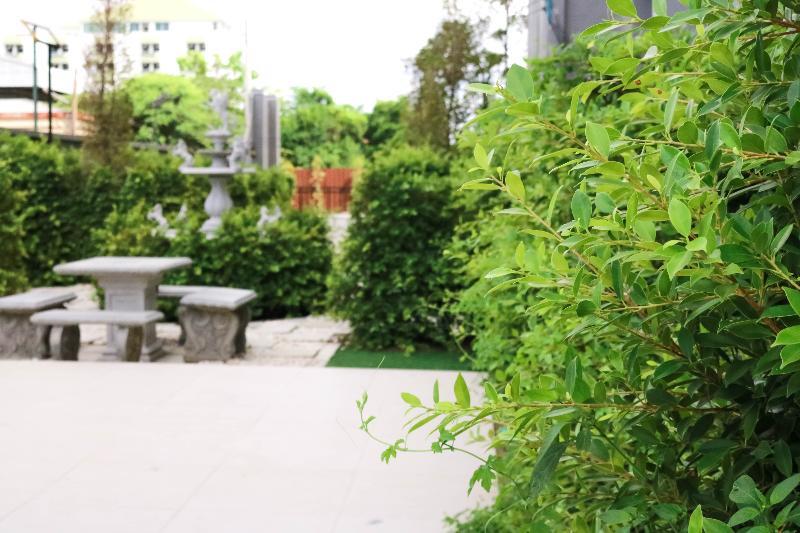 Roomquest Bangkok Sukhumvit 107 Samut Prakan Exterior foto