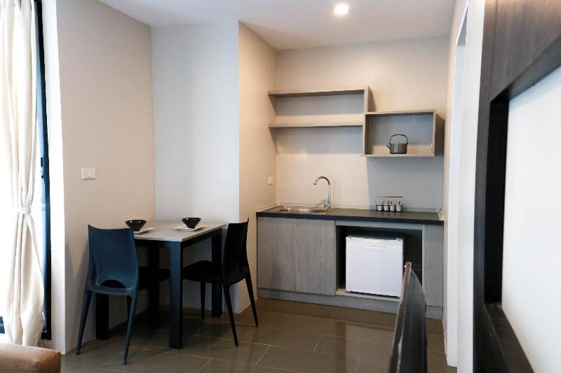 Roomquest Bangkok Sukhumvit 107 Samut Prakan Exterior foto