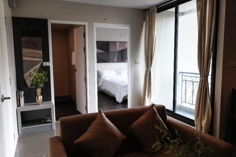 Roomquest Bangkok Sukhumvit 107 Samut Prakan Exterior foto