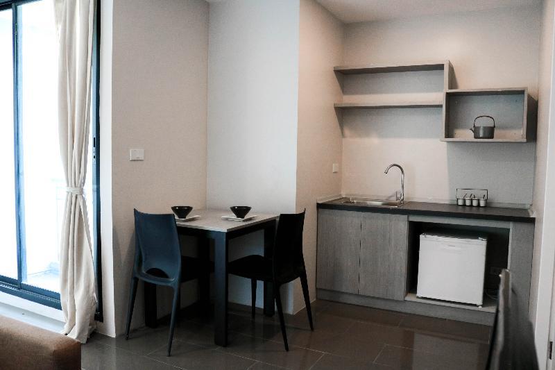 Roomquest Bangkok Sukhumvit 107 Samut Prakan Exterior foto